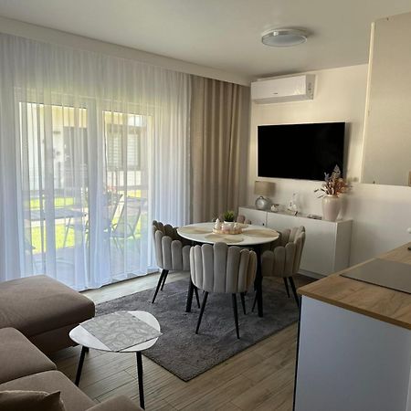 Апартаменты Apartament Mushellka - Dziwnowek Horizon Park , 2 Sypialnie I Salon Экстерьер фото